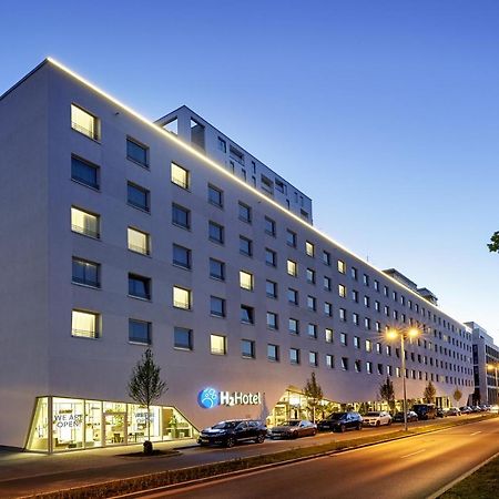 H2 Hotel Dusseldorf City Экстерьер фото